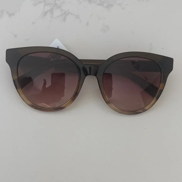 Longchamp Sunglasses 53mm Honey NWT - Picture 12 of 13